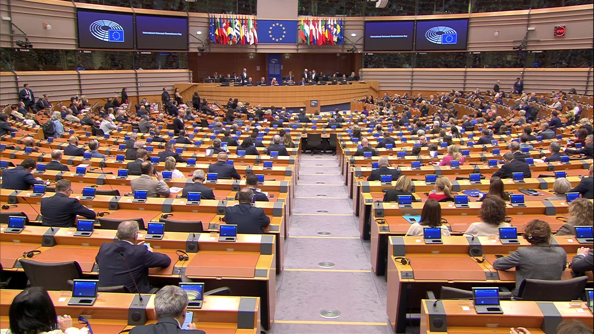 International Holocaust Remembrance Day: commemorative video for the International Holocaust Remembrance Day (trailer of La stella di Andra e Tati)